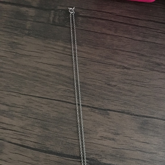 Sterling Silver Necklace with diamond CZ stone - Picture 2 of 4